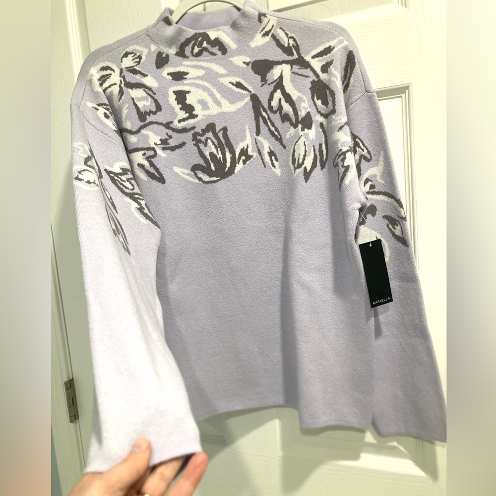 NWT Rafaella Women Large Purple Heather Long Sleeves Sweater Lavender Floral